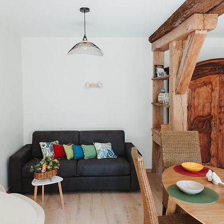 Logis Auberge Du Centre Chitenay Kültér fotó